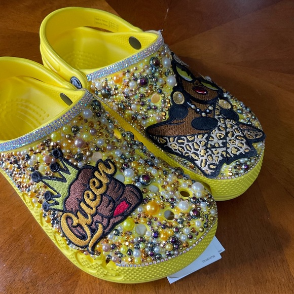 Custom crocs - Picture 3 of 3